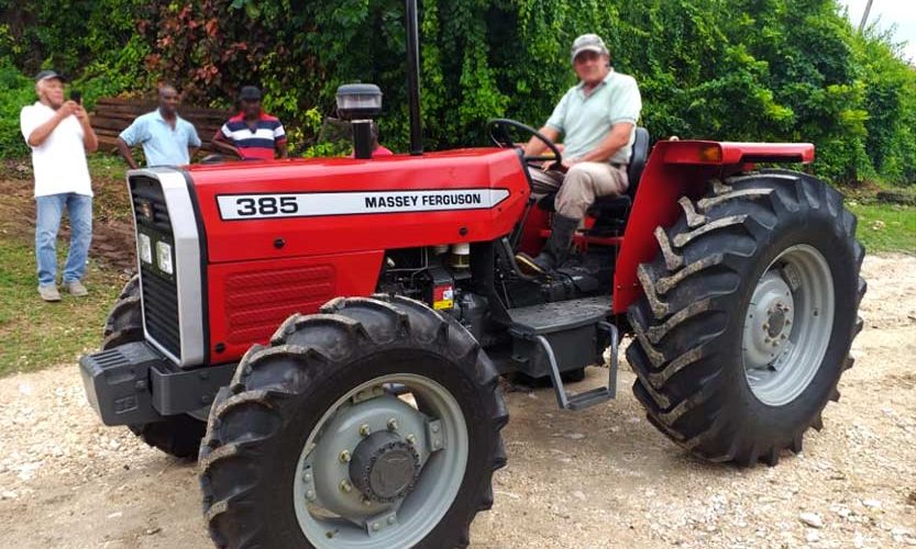 massey ferguson 385 4WD tractors customer ghana